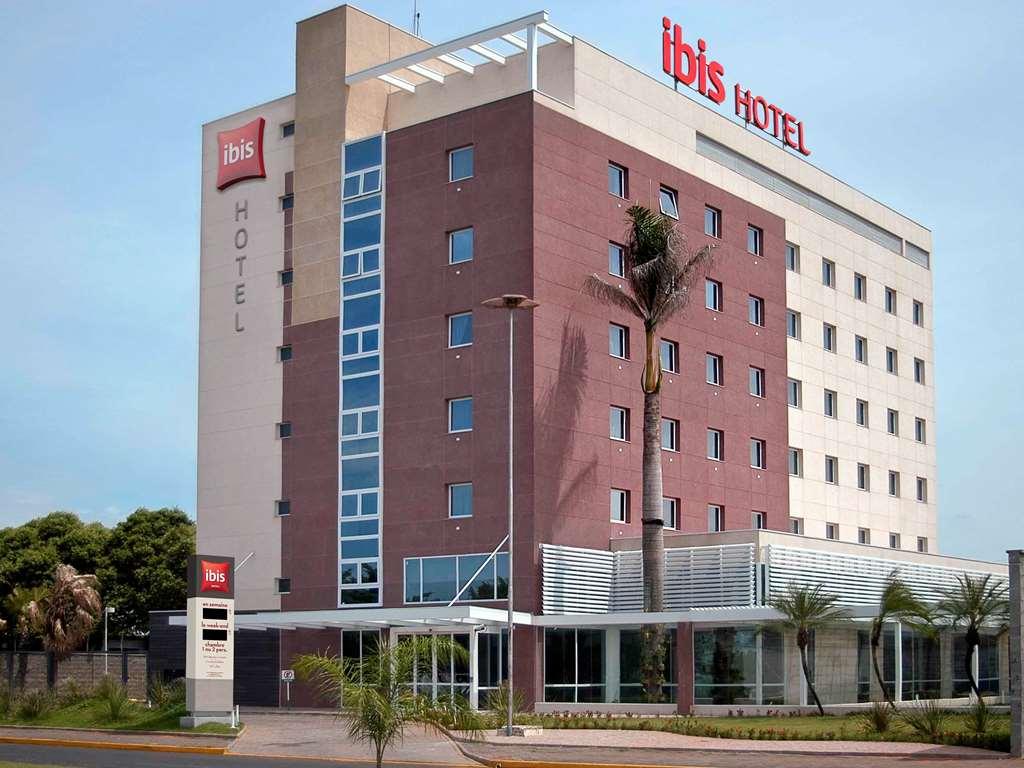 Hotel Ibis Lins Kültér fotó