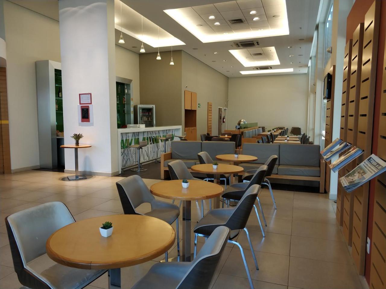 Hotel Ibis Lins Kültér fotó